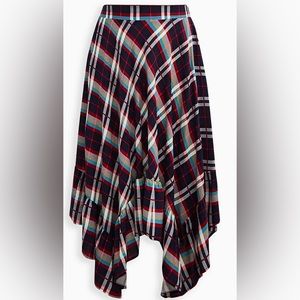 NWT Torrid Handkerchief Hem Skirt w/pockets